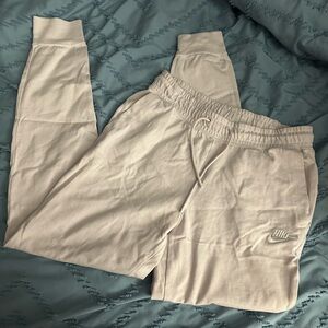 Nike joggers